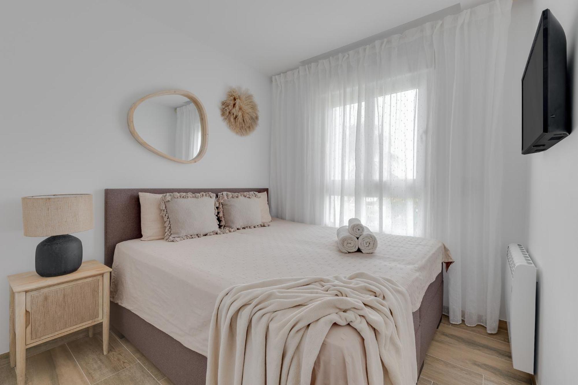Apartment Laura Residence Bali Аликанте Екстериор снимка