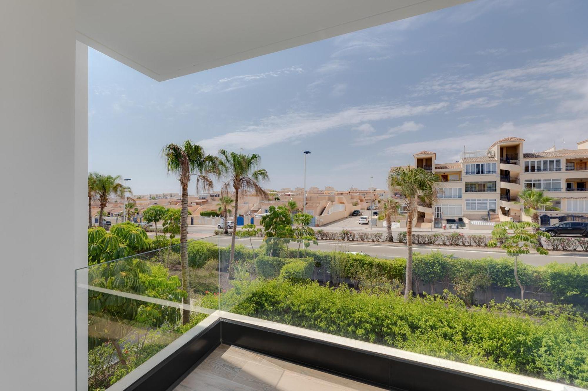 Apartment Laura Residence Bali Аликанте Екстериор снимка